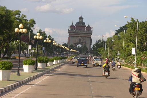 Patuxay monument