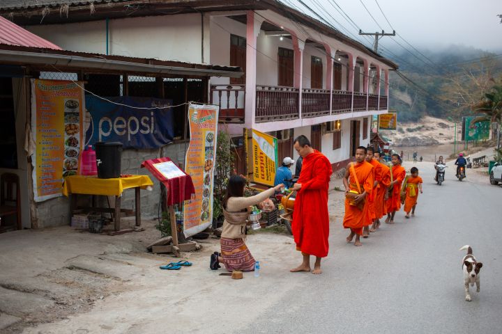 Pakbeng Hill Town